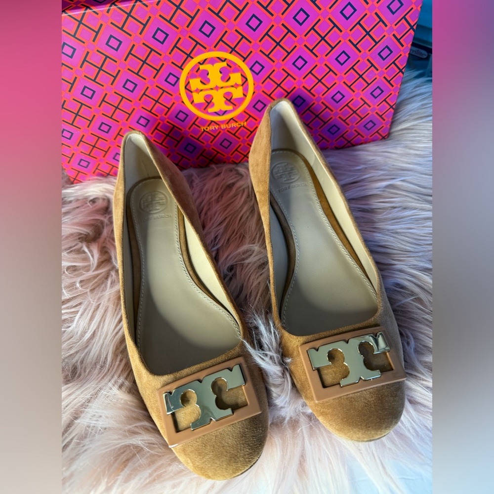 Tory Burch Gigi Suede Pumps Royal Tan Size 6